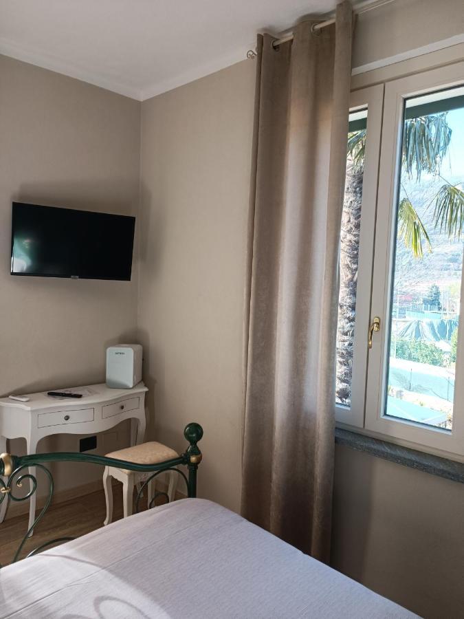 B&B Villa Preziosa Lago Maggiore 莱萨 外观 照片