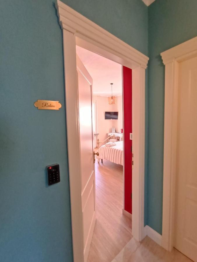 B&B Villa Preziosa Lago Maggiore 莱萨 外观 照片