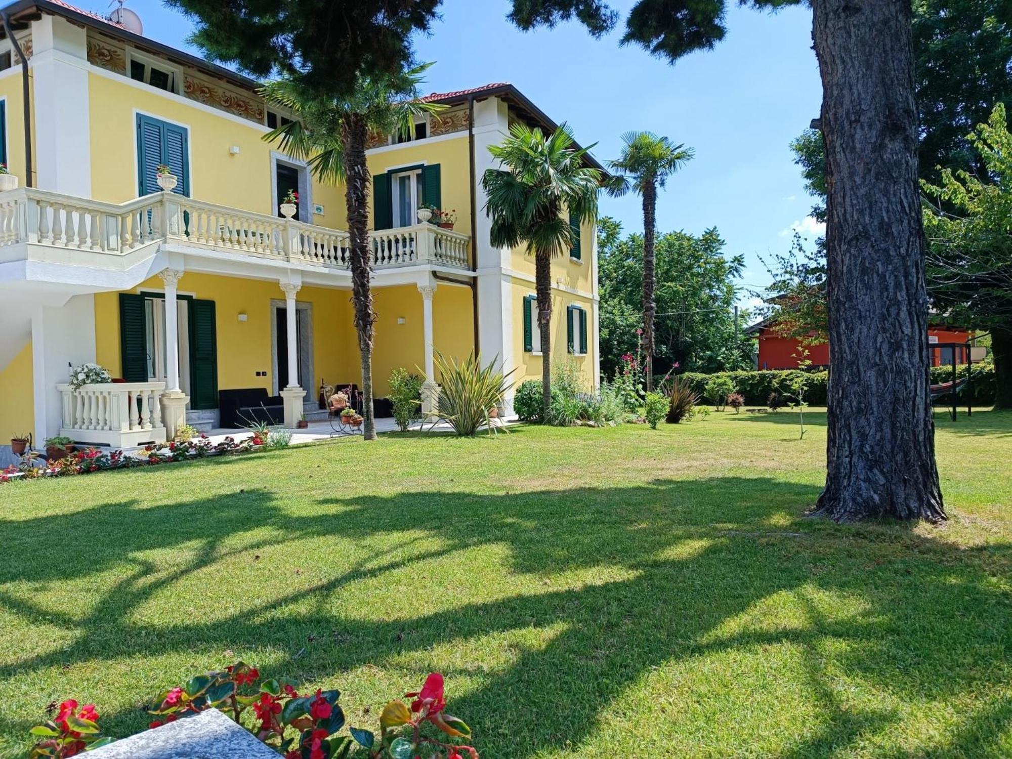 B&B Villa Preziosa Lago Maggiore 莱萨 外观 照片