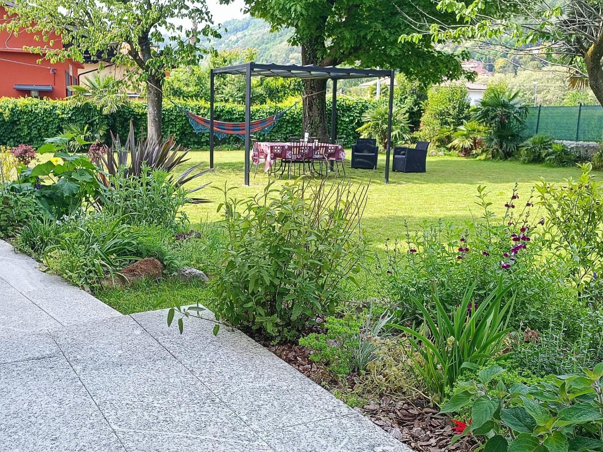 B&B Villa Preziosa Lago Maggiore 莱萨 外观 照片
