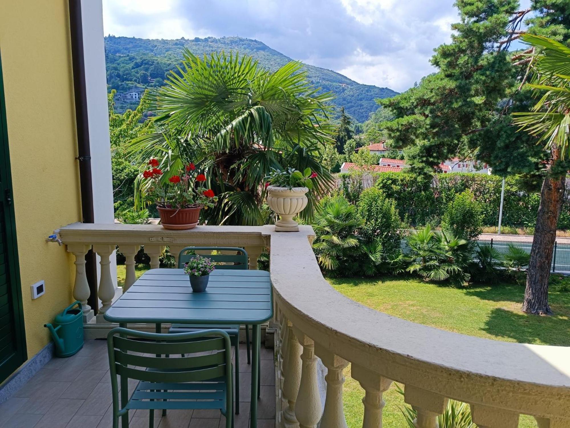 B&B Villa Preziosa Lago Maggiore 莱萨 外观 照片